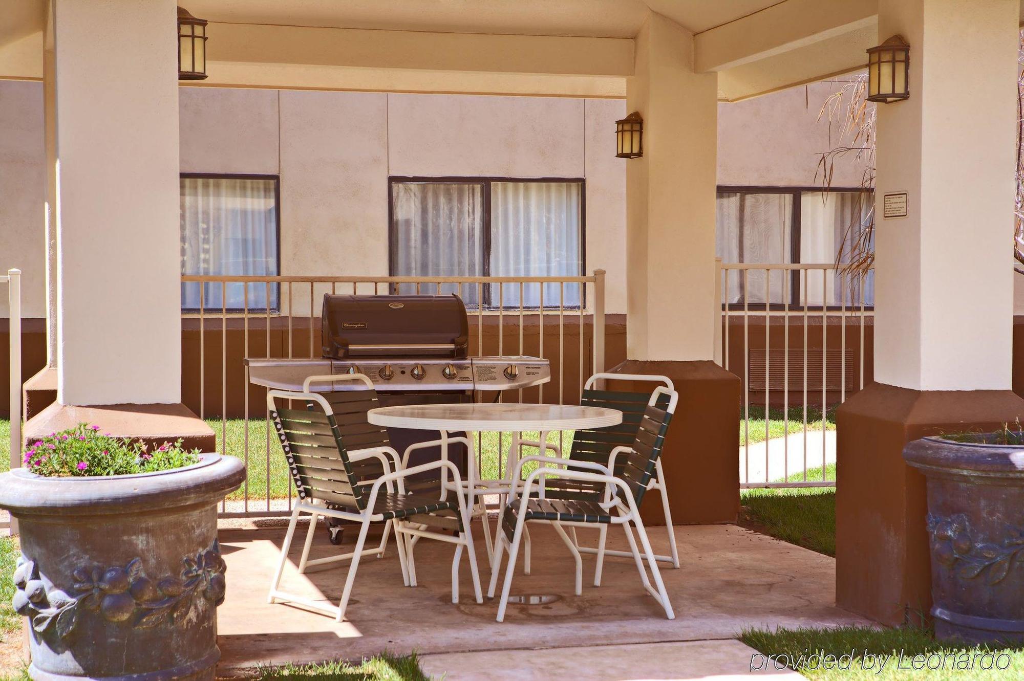 Staybridge Suites Lubbock-University Area By Ihg Εξωτερικό φωτογραφία