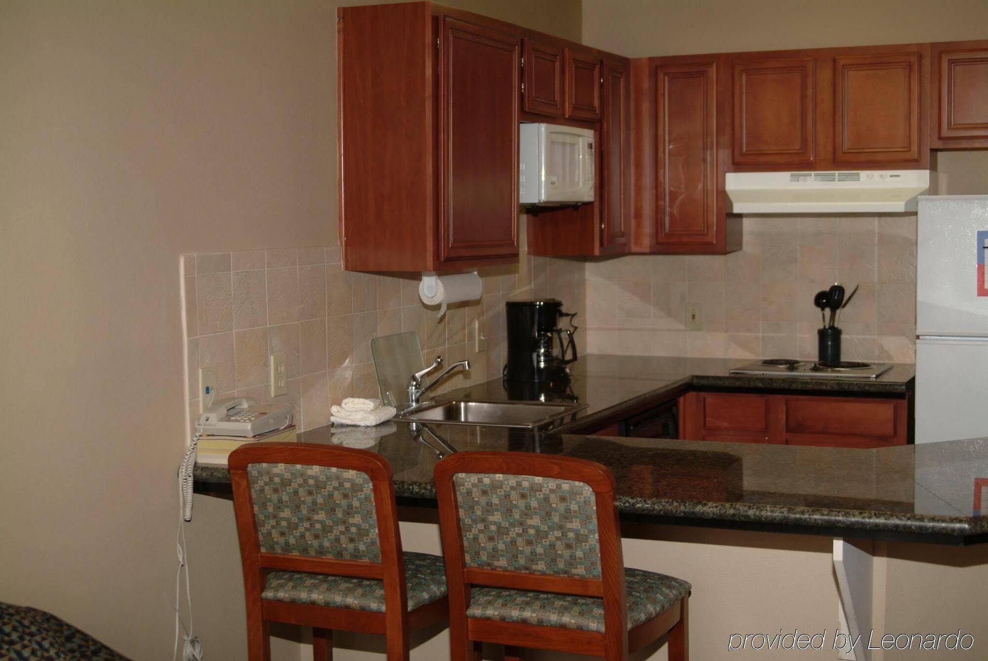 Staybridge Suites Lubbock-University Area By Ihg Εξωτερικό φωτογραφία